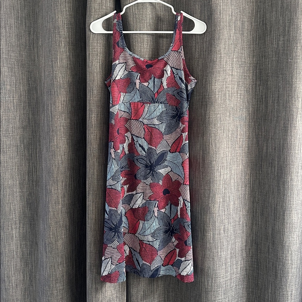 Columbia Omni-Freeze Cooling Top - Red, Blue, White